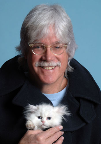 Dr_Kevin_Fitzgerald_(with_Kitten).jpg